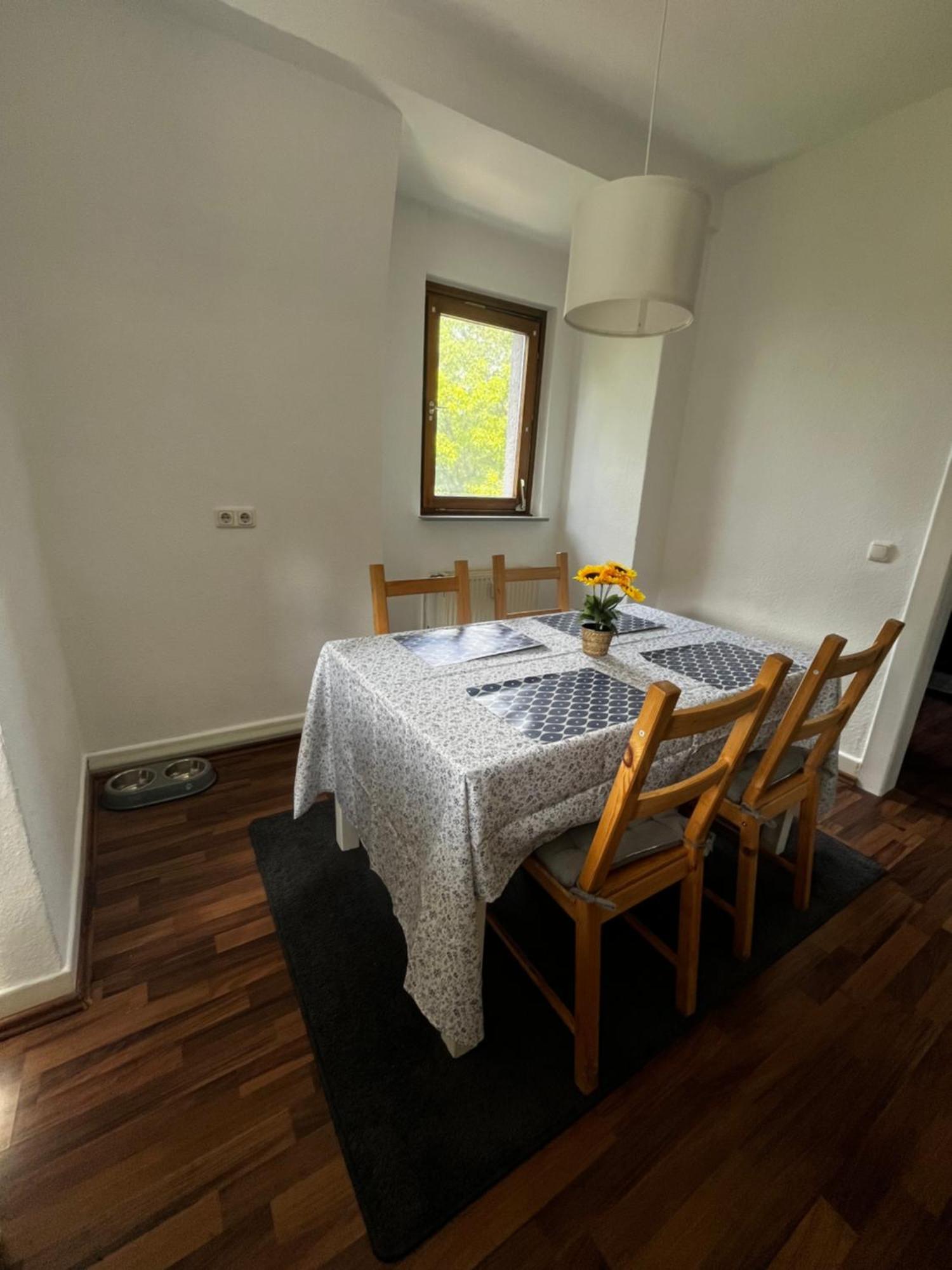 Idyllisch Wohnen An Der Ruhr Apartamento Hattingen Exterior foto