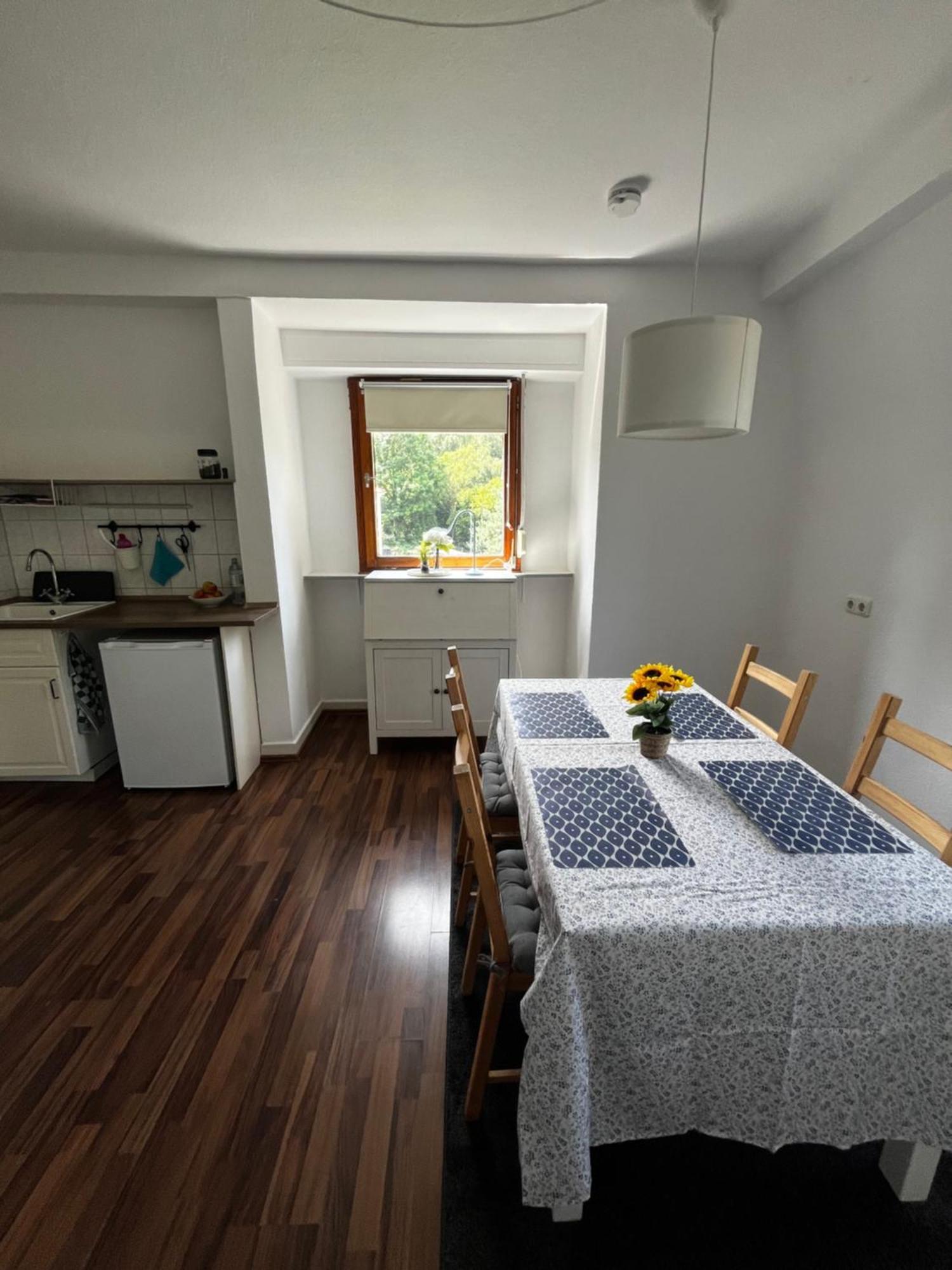 Idyllisch Wohnen An Der Ruhr Apartamento Hattingen Exterior foto